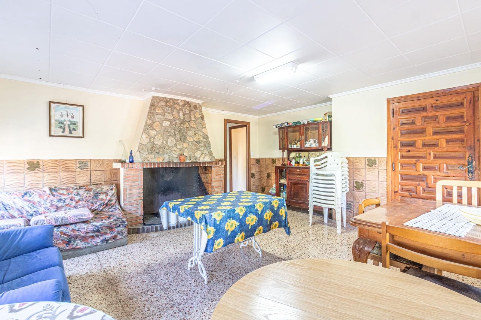 4 soveværelse Finca/Landehus til salg i Carlet med swimmingpool - € 200.000 (Ref: 8948732)