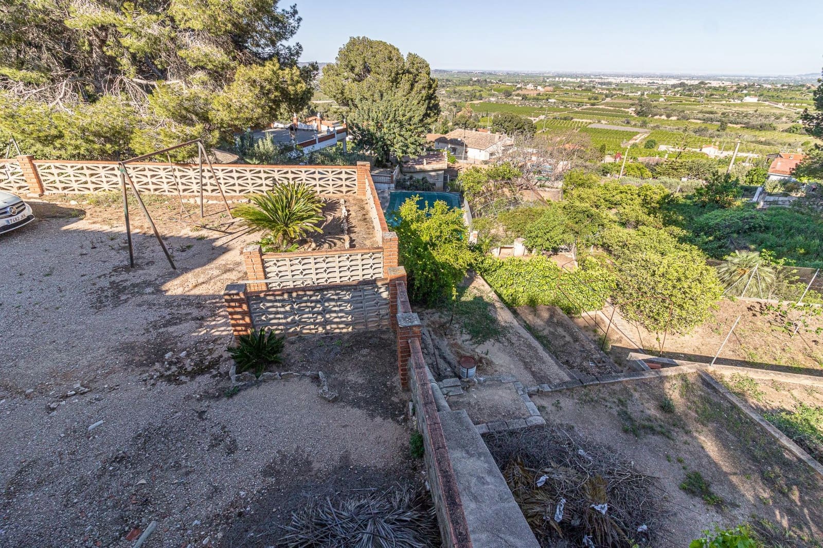 4 soveværelse Finca/Landehus til salg i Carlet med swimmingpool - € 200.000 (Ref: 8948732)