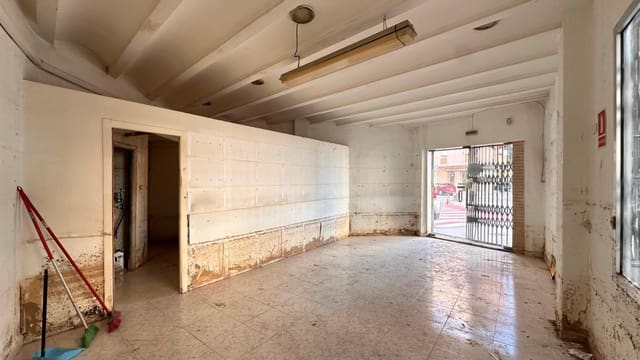 Commercieel te huur in L'Alcúdia - € 550 (Ref: 8988663)