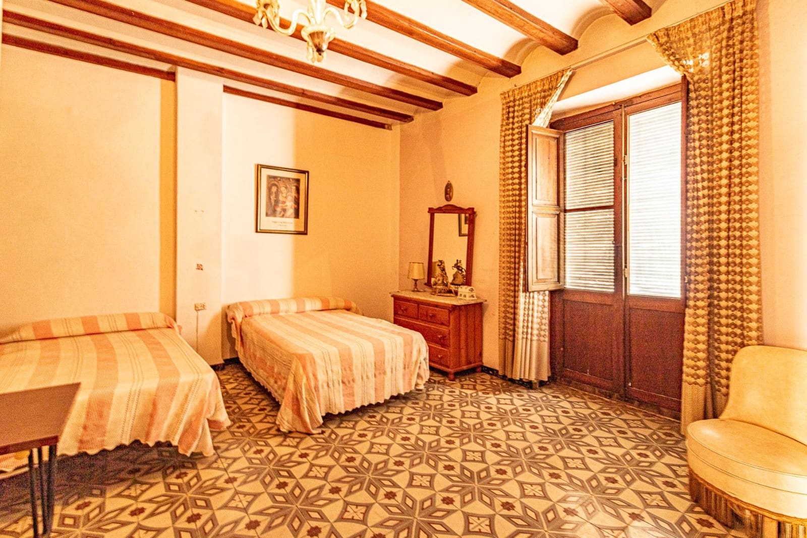 5 sypialnia Dom na sprzedaż w Manuel z garażem - 140 000 € (Ref: 9360129)