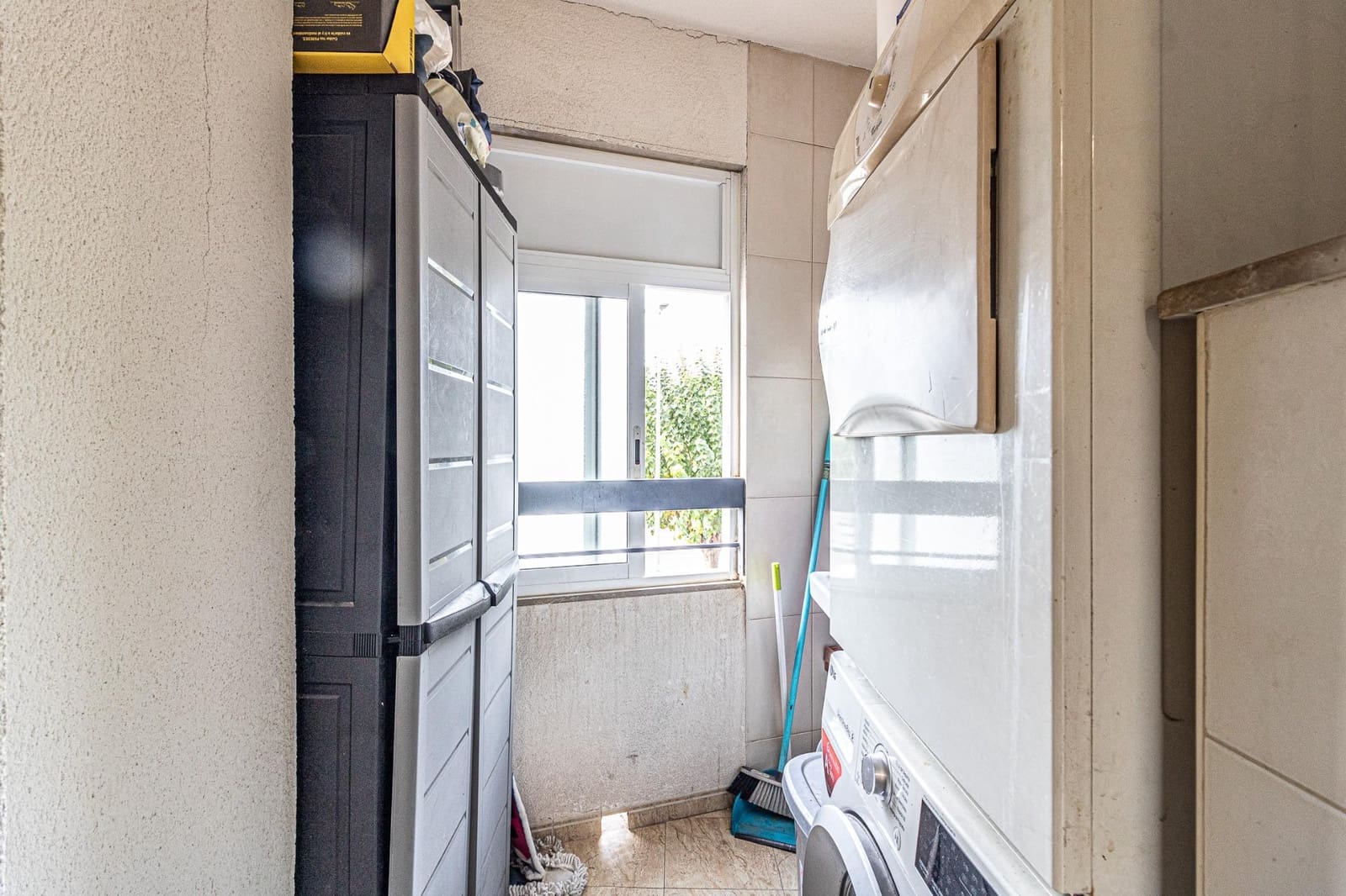 3 slaapkamer Flat te koop in Carlet met garage - € 155.000 (Ref: 9360130)