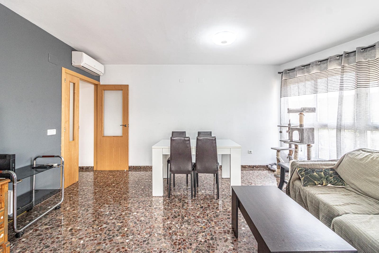 3 slaapkamer Flat te koop in Carlet met garage - € 155.000 (Ref: 9360130)