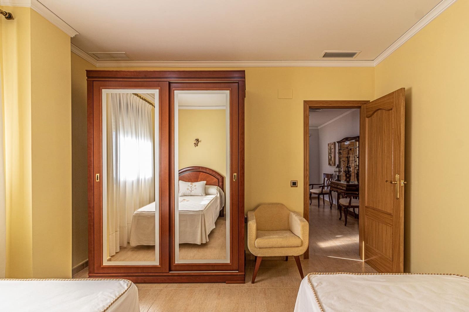 6 sovrum Villa till salu i Alberic med pool garage - 450 000 € (Ref: 9360131)