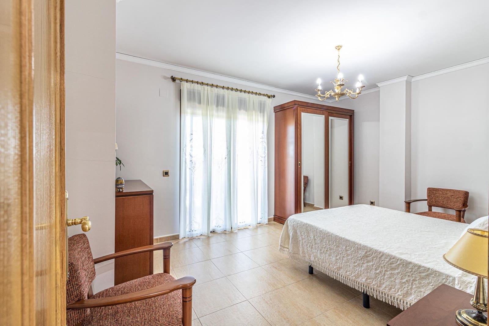 6 sovrum Villa till salu i Alberic med pool garage - 450 000 € (Ref: 9360131)