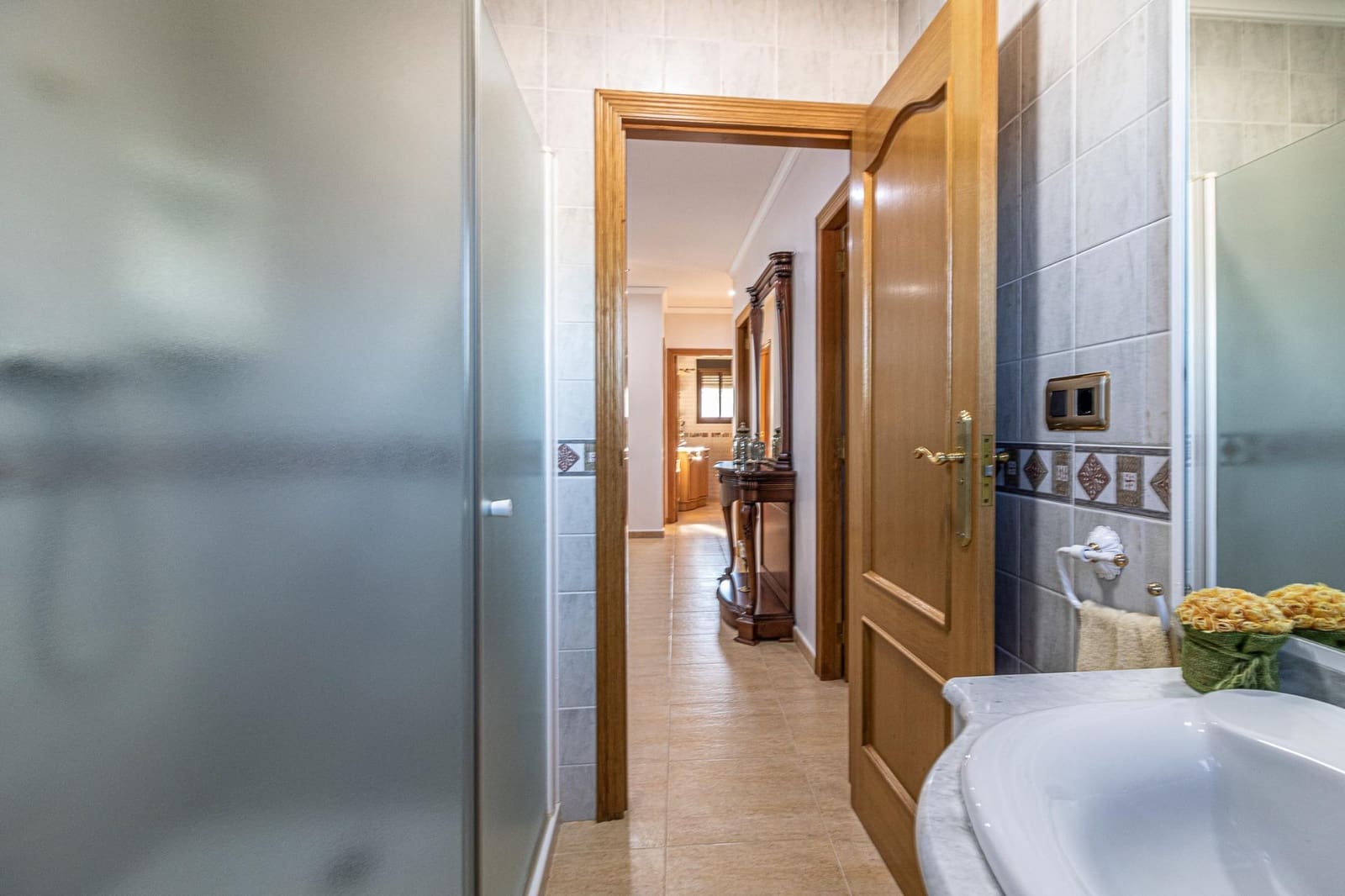 6 sovrum Villa till salu i Alberic med pool garage - 450 000 € (Ref: 9360131)