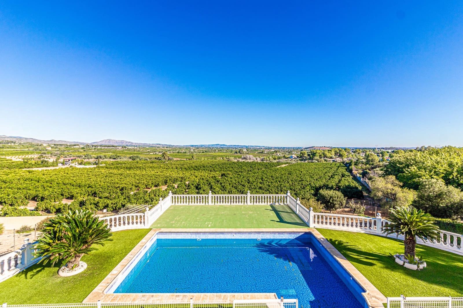 6 sovrum Villa till salu i Alberic med pool garage - 450 000 € (Ref: 9360131)