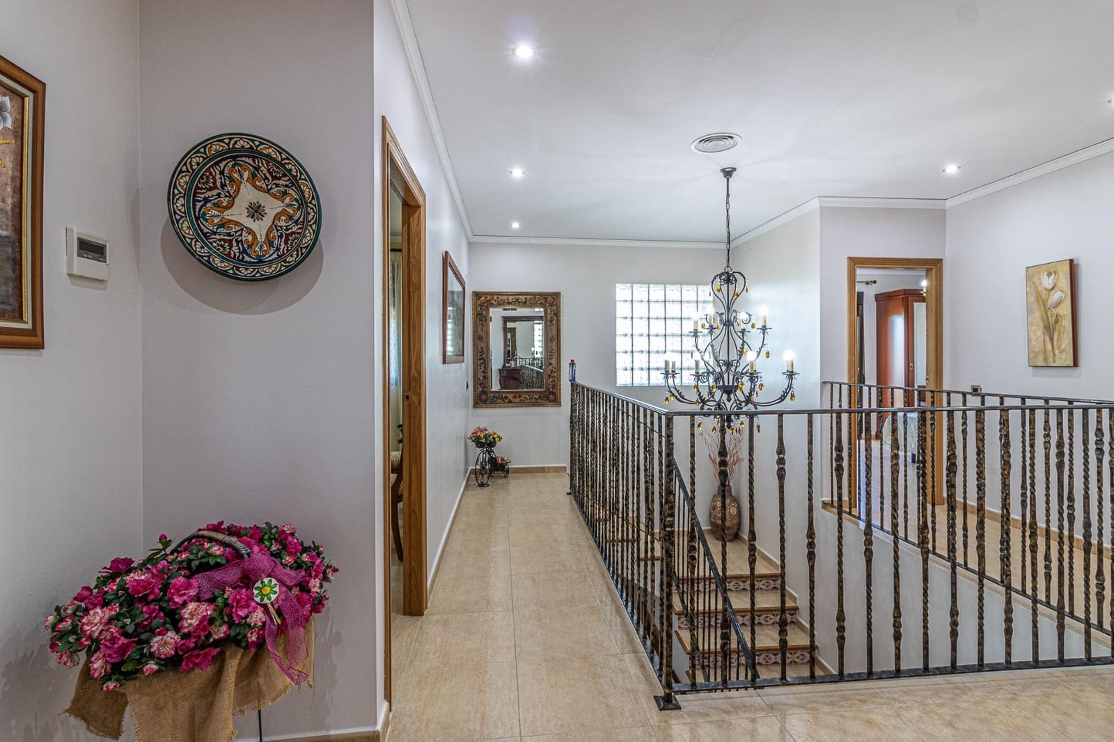 6 sovrum Villa till salu i Alberic med pool garage - 450 000 € (Ref: 9360131)