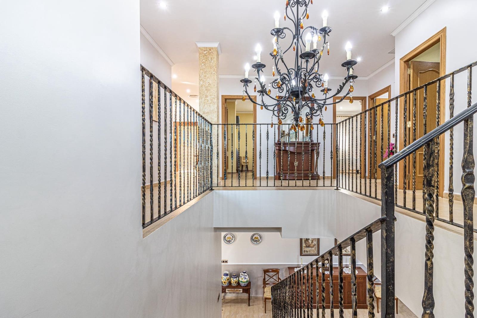 6 sovrum Villa till salu i Alberic med pool garage - 450 000 € (Ref: 9360131)