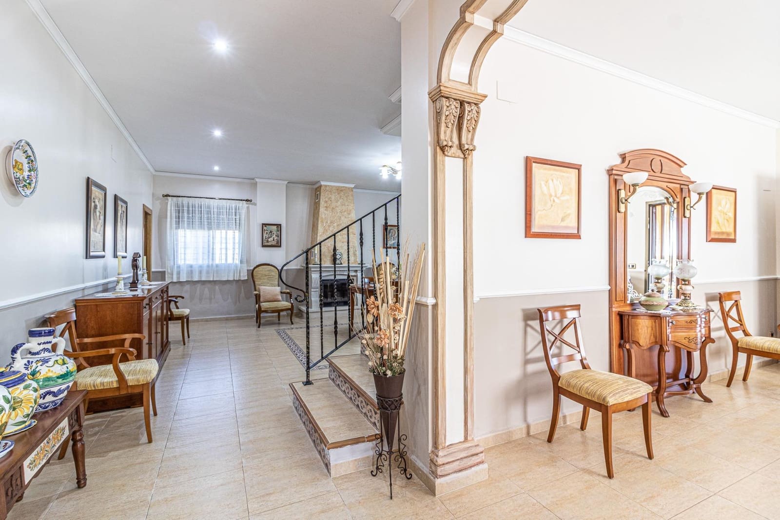 6 sovrum Villa till salu i Alberic med pool garage - 450 000 € (Ref: 9360131)