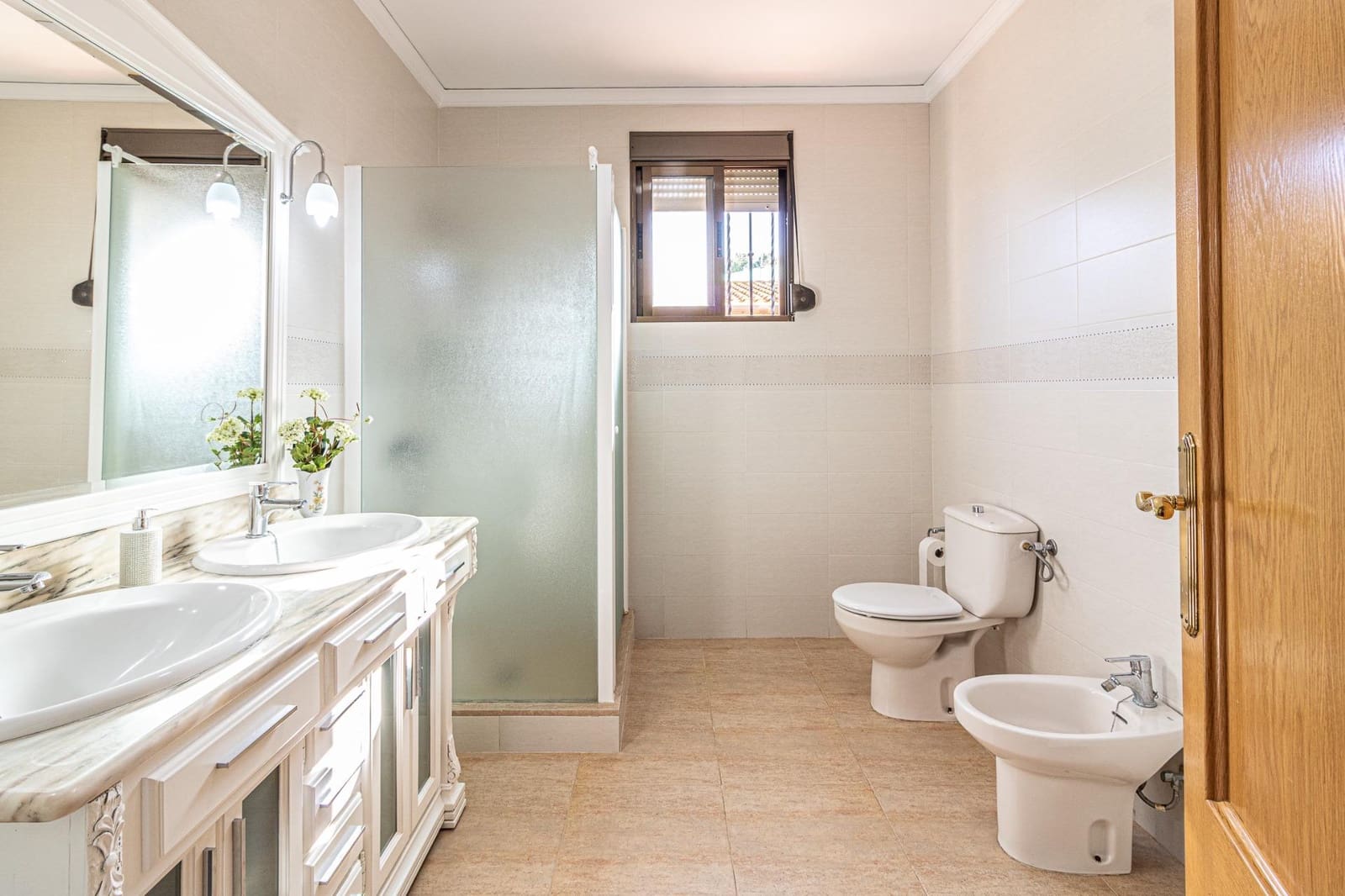 6 sovrum Villa till salu i Alberic med pool garage - 450 000 € (Ref: 9360131)