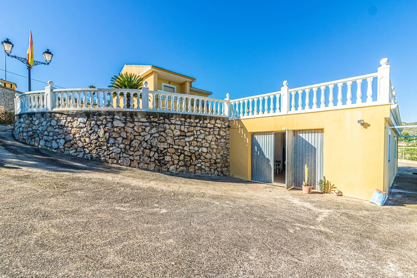 6 sovrum Villa till salu i Alberic med pool garage - 450 000 € (Ref: 9360131)