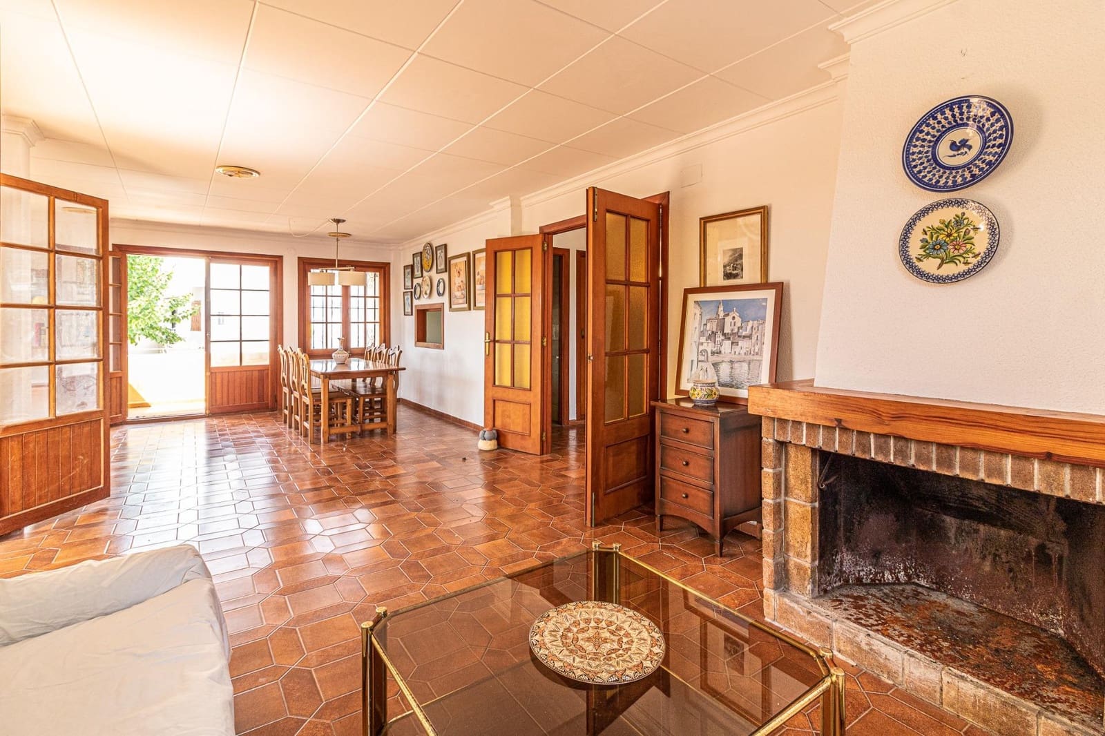 5 bedroom Villa for sale in Carlet with pool garage - € 410,000 (Ref: 9360142)