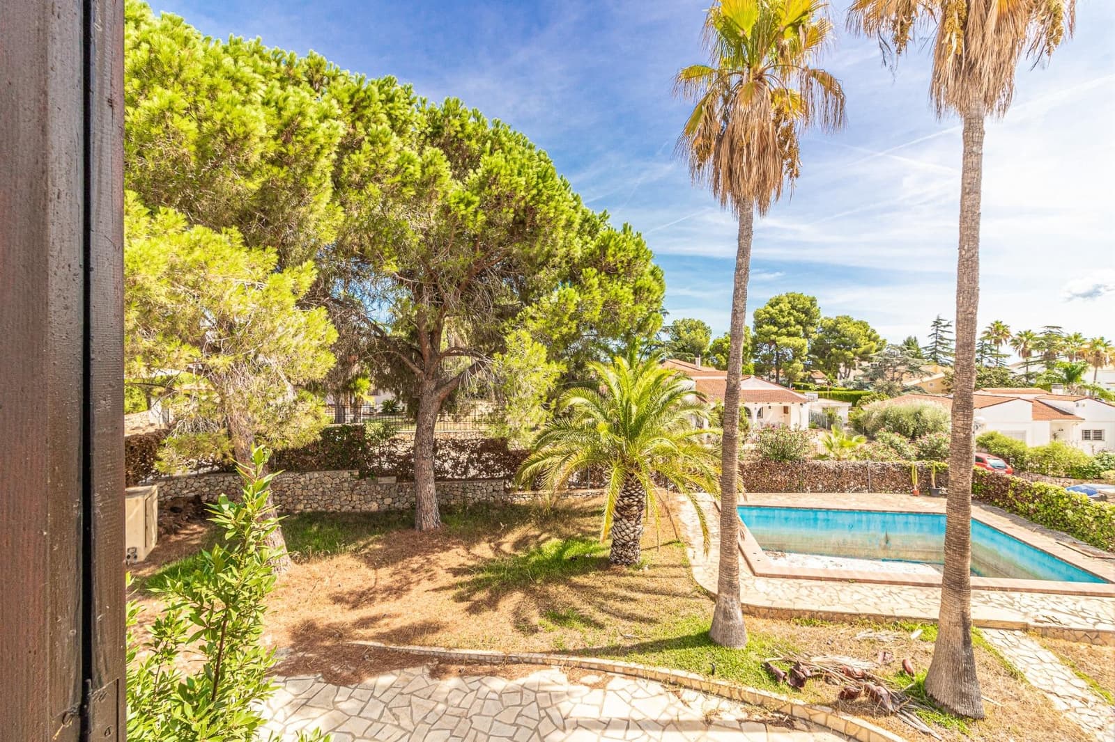 5 bedroom Villa for sale in Carlet with pool garage - € 410,000 (Ref: 9360142)