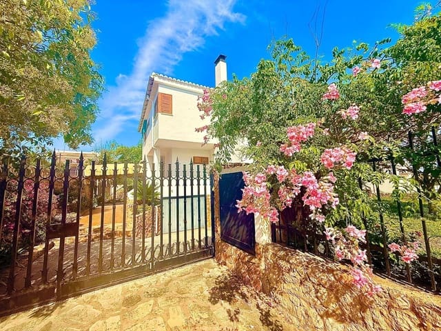 4 bedroom Villa for sale in Carlet with pool garage - € 400,000 (Ref: 9360146)