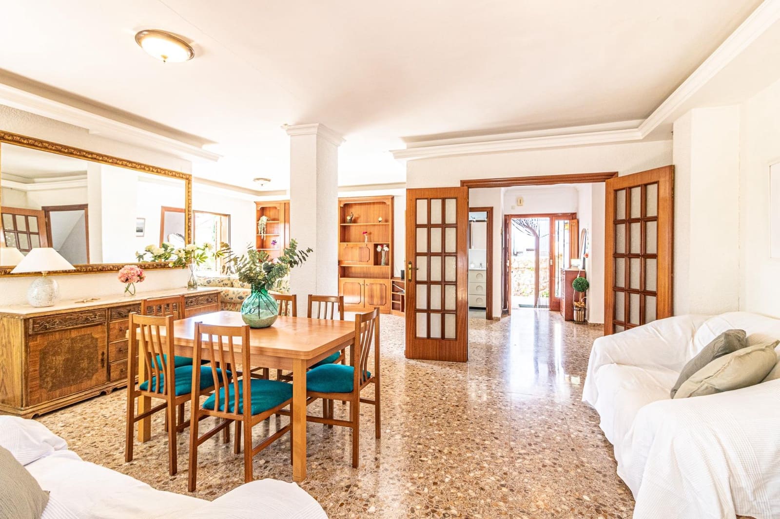 4 soverom Villa til salgs i Carlet med svømmebasseng garasje - € 400 000 (Ref: 9360146)