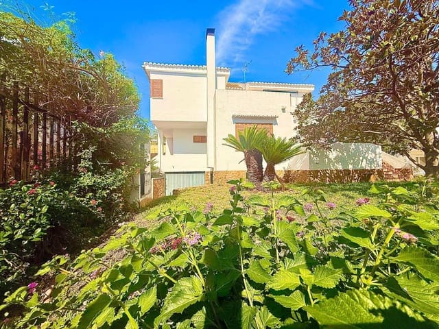 4 bedroom Villa for sale in Carlet with pool garage - € 400,000 (Ref: 9360146)