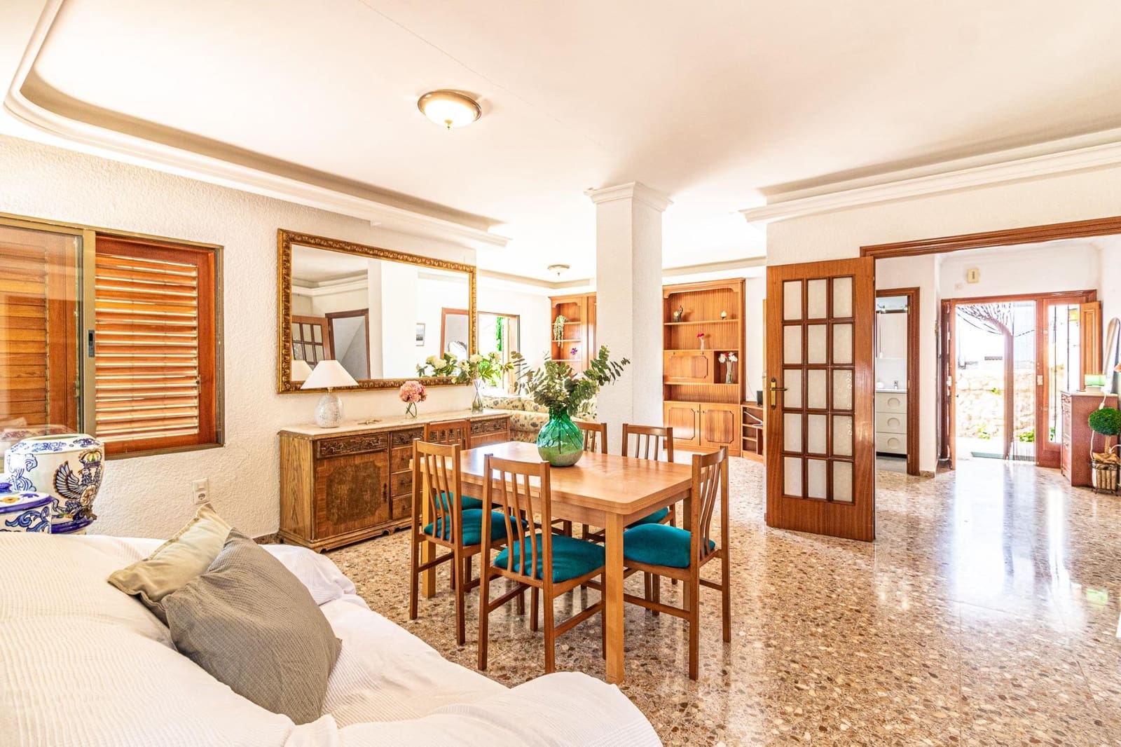 4 soverom Villa til salgs i Carlet med svømmebasseng garasje - € 400 000 (Ref: 9360146)