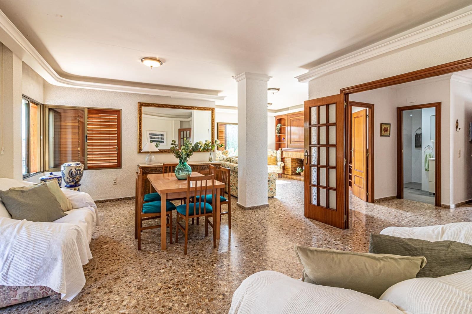 4 soverom Villa til salgs i Carlet med svømmebasseng garasje - € 400 000 (Ref: 9360146)