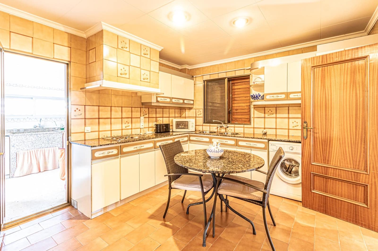 4 soverom Villa til salgs i Carlet med svømmebasseng garasje - € 400 000 (Ref: 9360146)