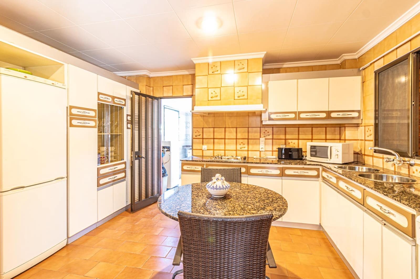 4 soverom Villa til salgs i Carlet med svømmebasseng garasje - € 400 000 (Ref: 9360146)