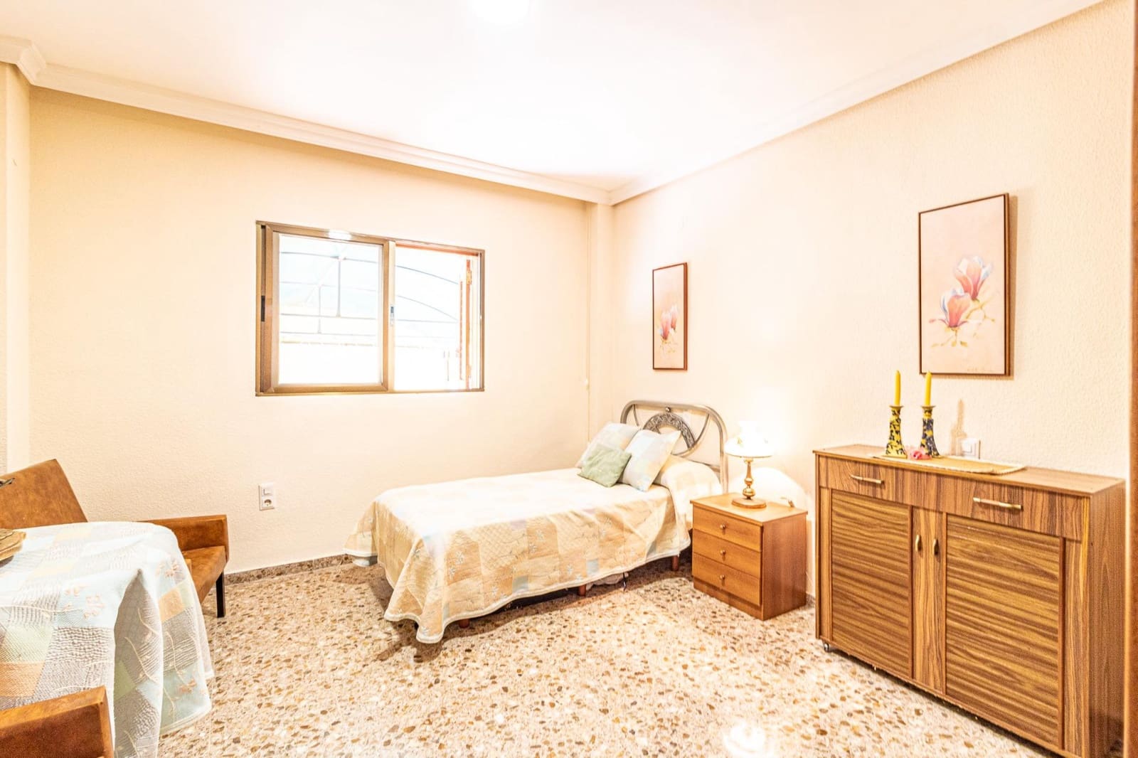 4 soverom Villa til salgs i Carlet med svømmebasseng garasje - € 400 000 (Ref: 9360146)