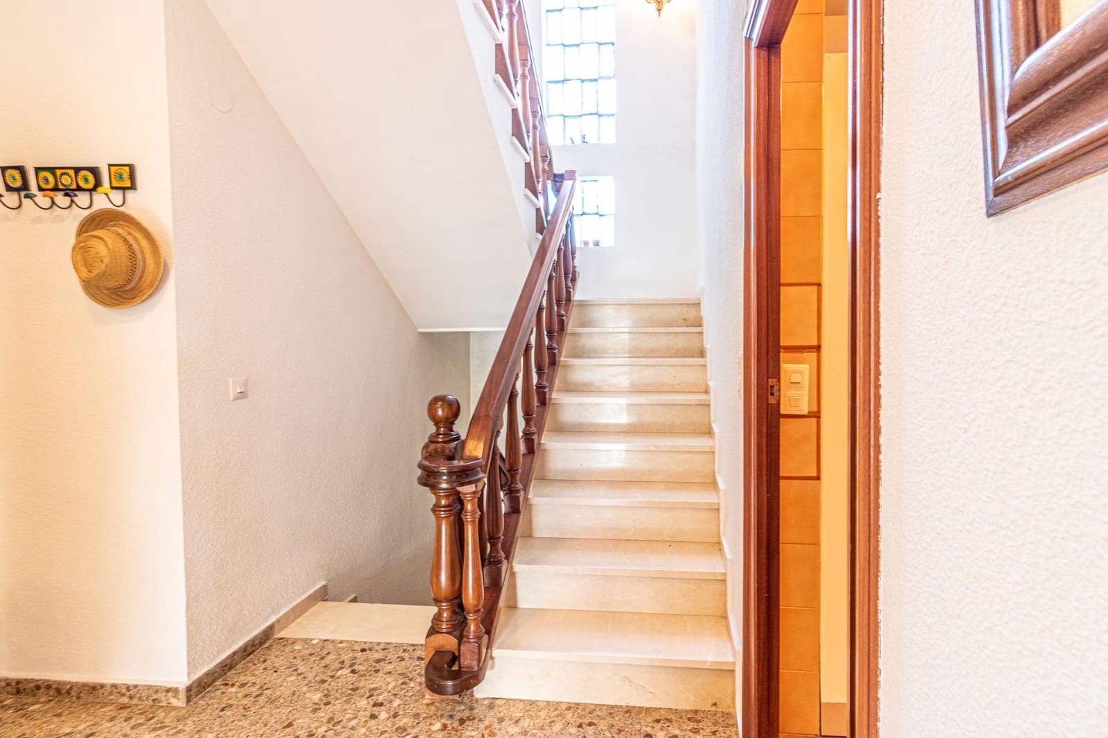 4 soverom Villa til salgs i Carlet med svømmebasseng garasje - € 400 000 (Ref: 9360146)