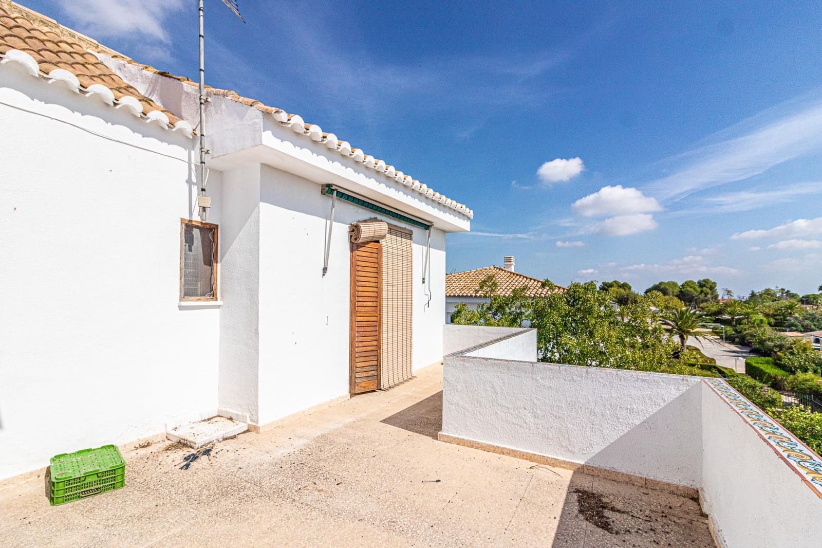 4 soverom Villa til salgs i Carlet med svømmebasseng garasje - € 400 000 (Ref: 9360146)