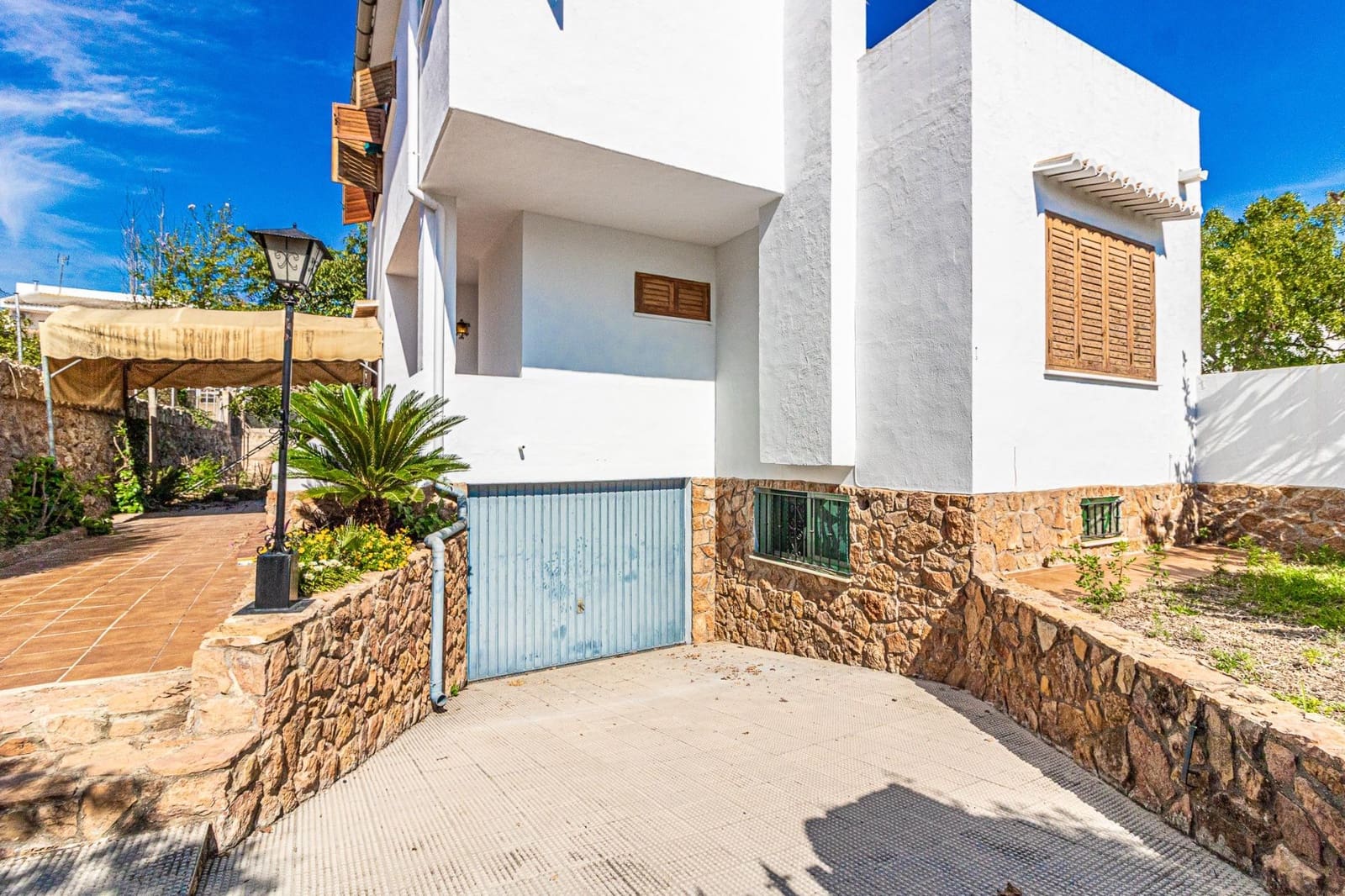 4 soverom Villa til salgs i Carlet med svømmebasseng garasje - € 400 000 (Ref: 9360146)