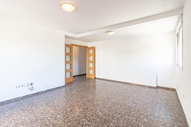 3 makuuhuone Asunto myytävänä paikassa L'Alcúdia - 150 000 € (Ref: 9360147)