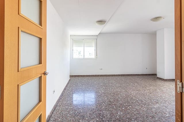 3 makuuhuone Asunto myytävänä paikassa L'Alcúdia - 150 000 € (Ref: 9360147)