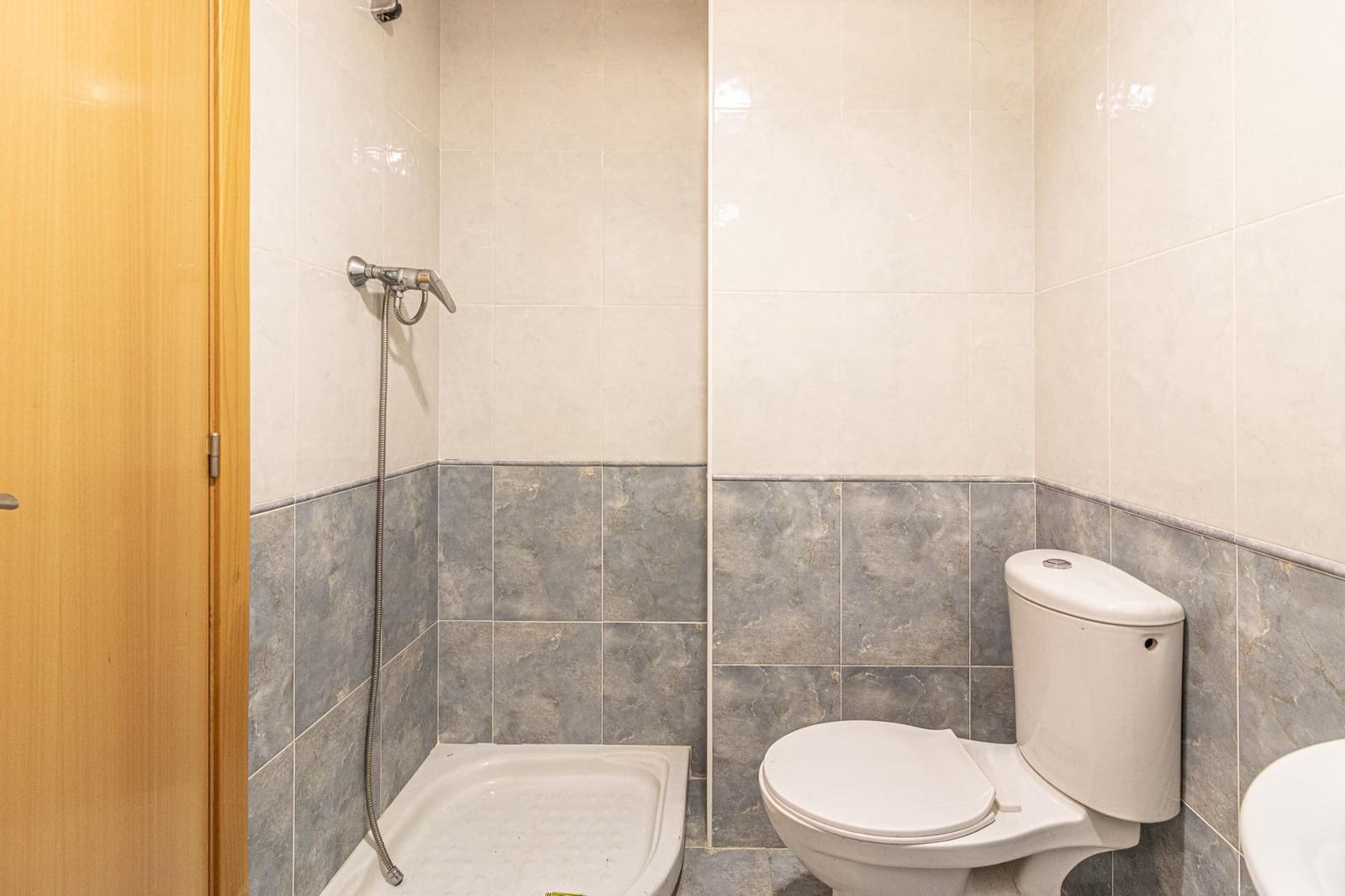 3 makuuhuone Asunto myytävänä paikassa L'Alcudia - 150 000 € (Ref: 9360147)