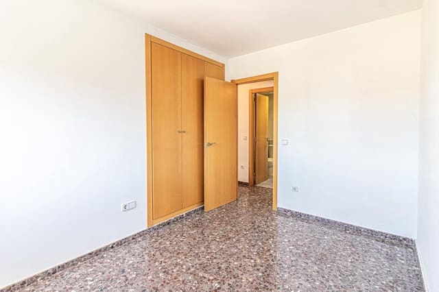 3 makuuhuone Asunto myytävänä paikassa L'Alcúdia - 150 000 € (Ref: 9360147)