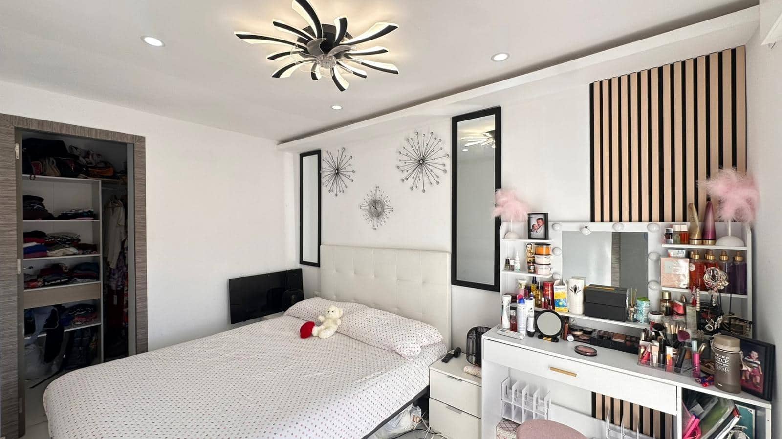 5 soveværelse Byhus til salg i Alginet med swimmingpool - € 230.000 (Ref: 9360148)