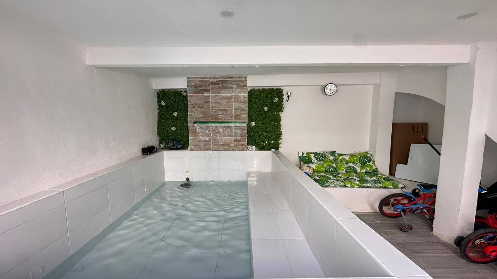 5 soveværelse Byhus til salg i Alginet med swimmingpool - € 230.000 (Ref: 9360148)