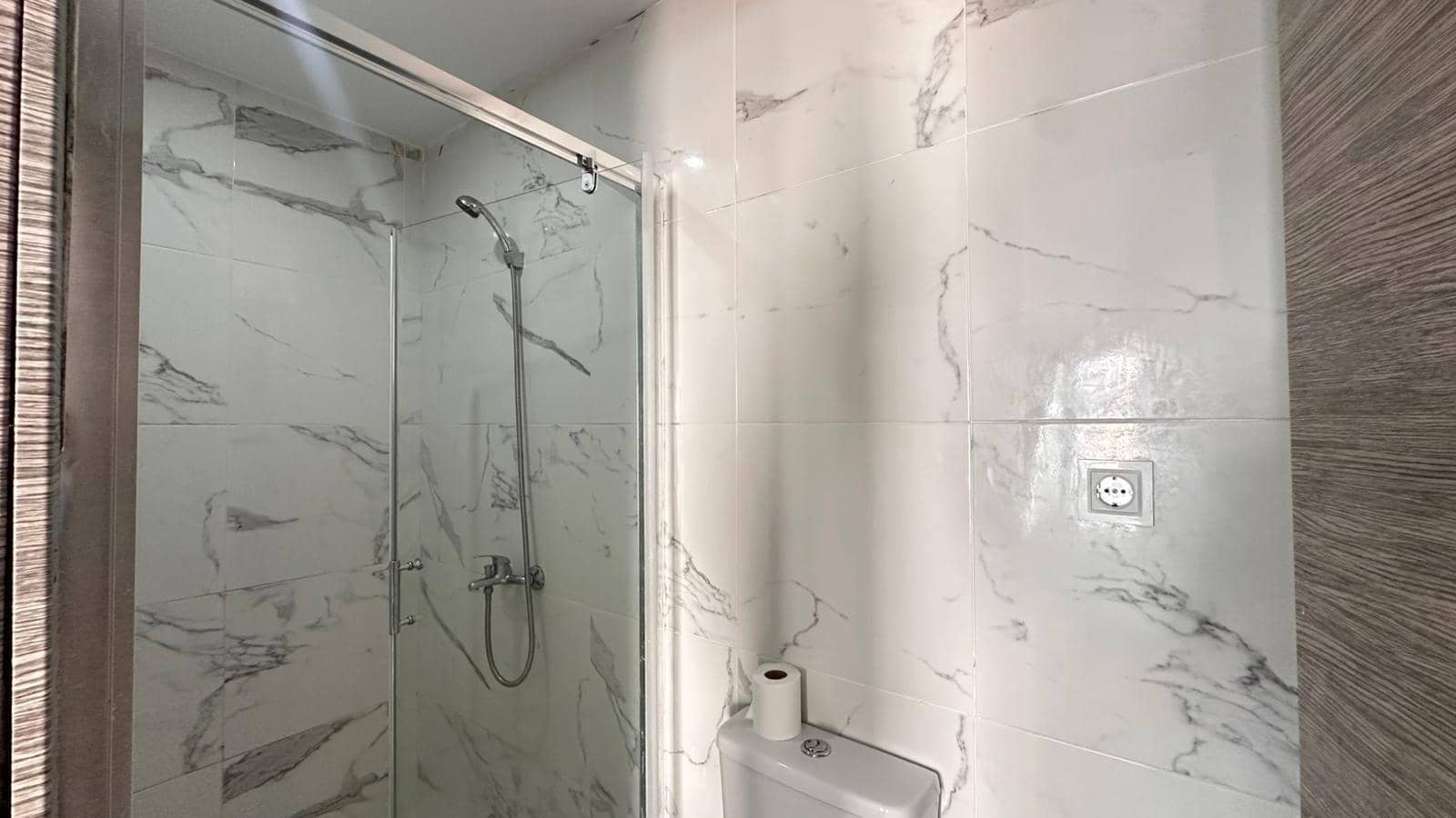 5 soveværelse Byhus til salg i Alginet med swimmingpool - € 230.000 (Ref: 9360148)