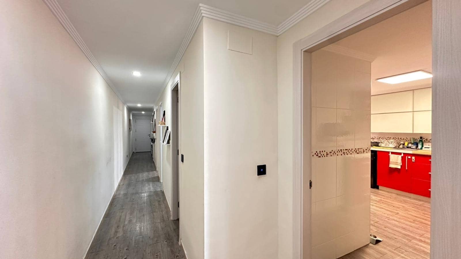 3 makuuhuone Asunto myytävänä paikassa Catadau mukana 
autotalli - 149 500 € (Ref: 9360149)