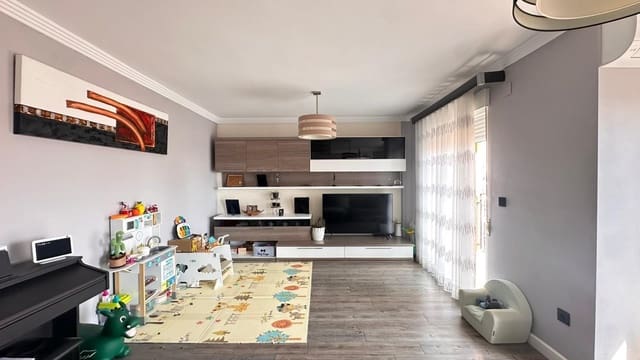 3 makuuhuone Asunto myytävänä paikassa Catadau mukana 
autotalli - 149 500 € (Ref: 9360149)