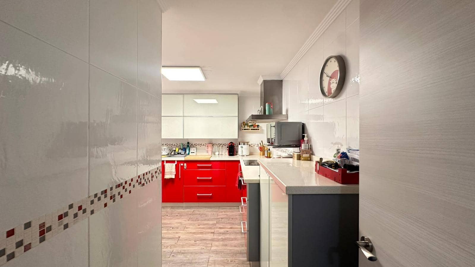 3 makuuhuone Asunto myytävänä paikassa Catadau mukana 
autotalli - 149 500 € (Ref: 9360149)