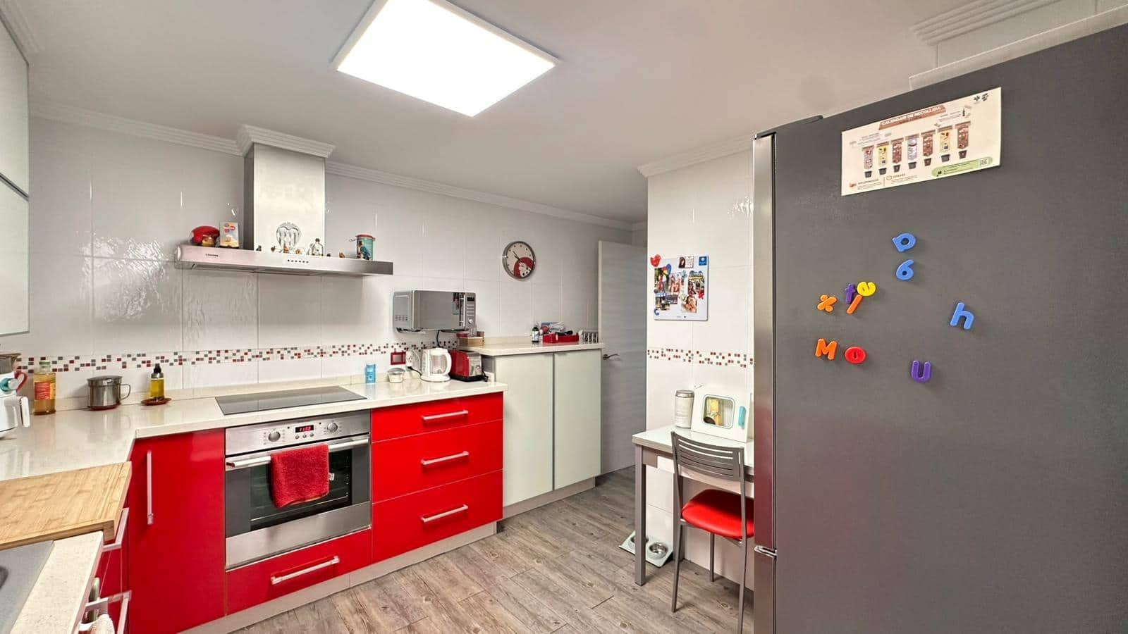 3 makuuhuone Asunto myytävänä paikassa Catadau mukana 
autotalli - 149 500 € (Ref: 9360149)