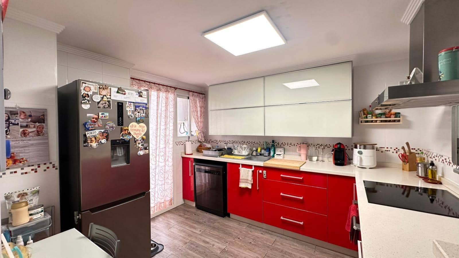 3 makuuhuone Asunto myytävänä paikassa Catadau mukana 
autotalli - 149 500 € (Ref: 9360149)