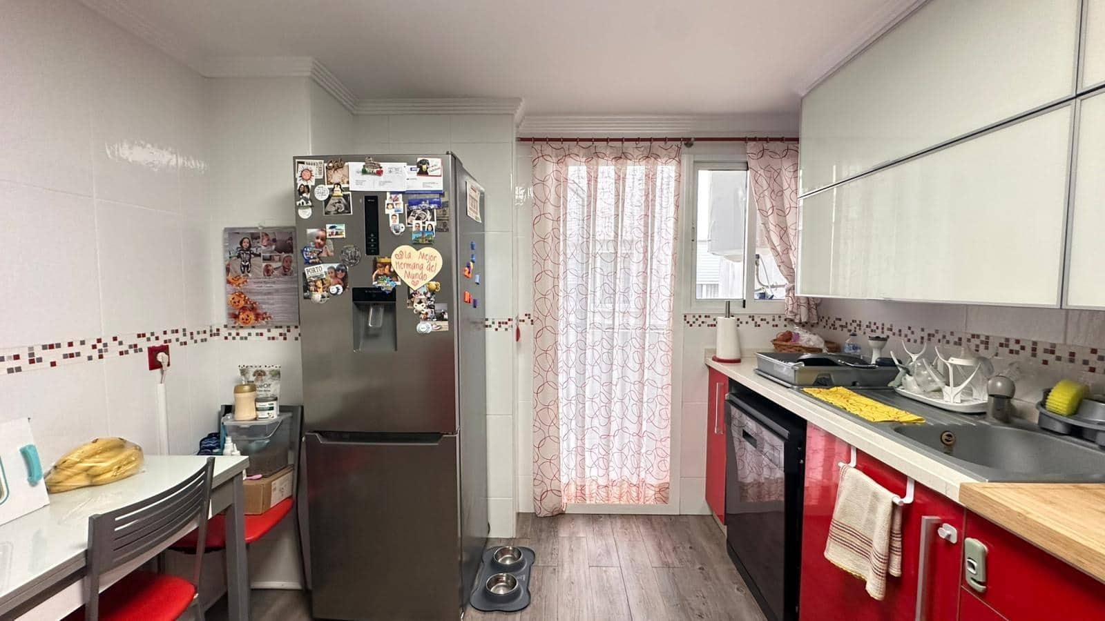 3 makuuhuone Asunto myytävänä paikassa Catadau mukana 
autotalli - 149 500 € (Ref: 9360149)