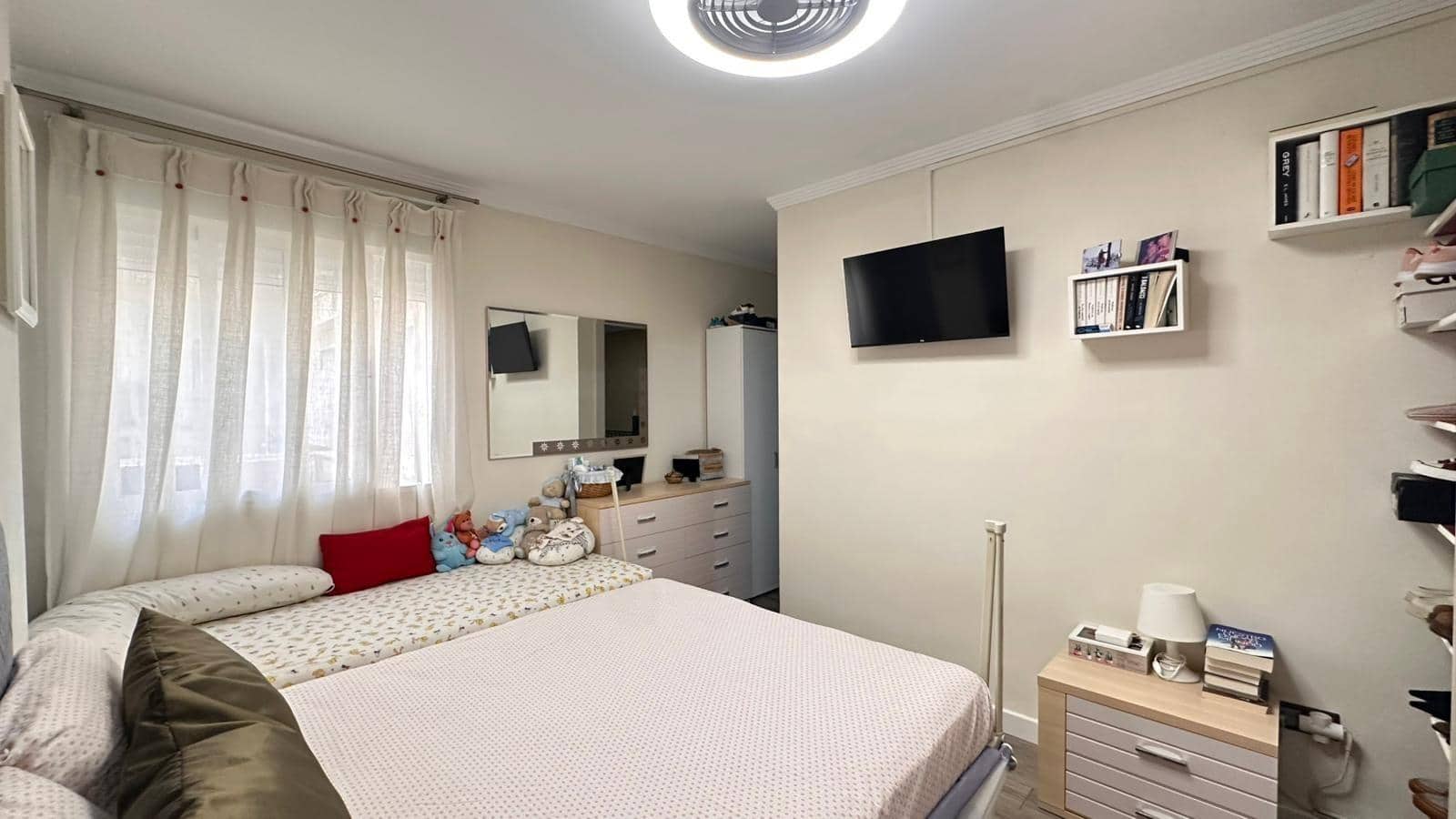 3 makuuhuone Asunto myytävänä paikassa Catadau mukana 
autotalli - 149 500 € (Ref: 9360149)