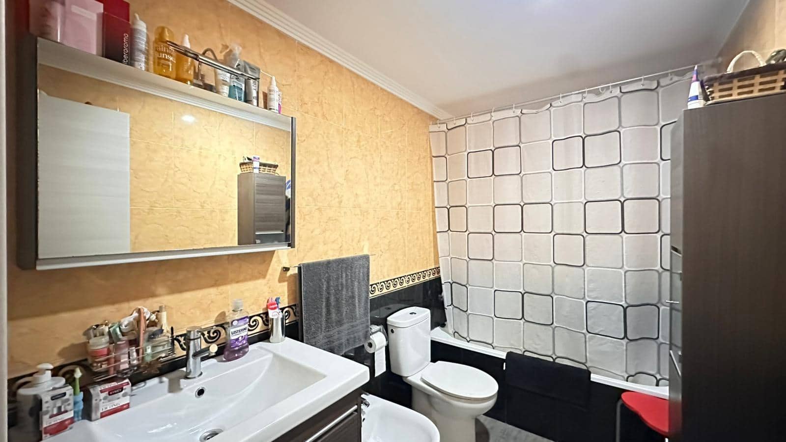 3 makuuhuone Asunto myytävänä paikassa Catadau mukana 
autotalli - 149 500 € (Ref: 9360149)