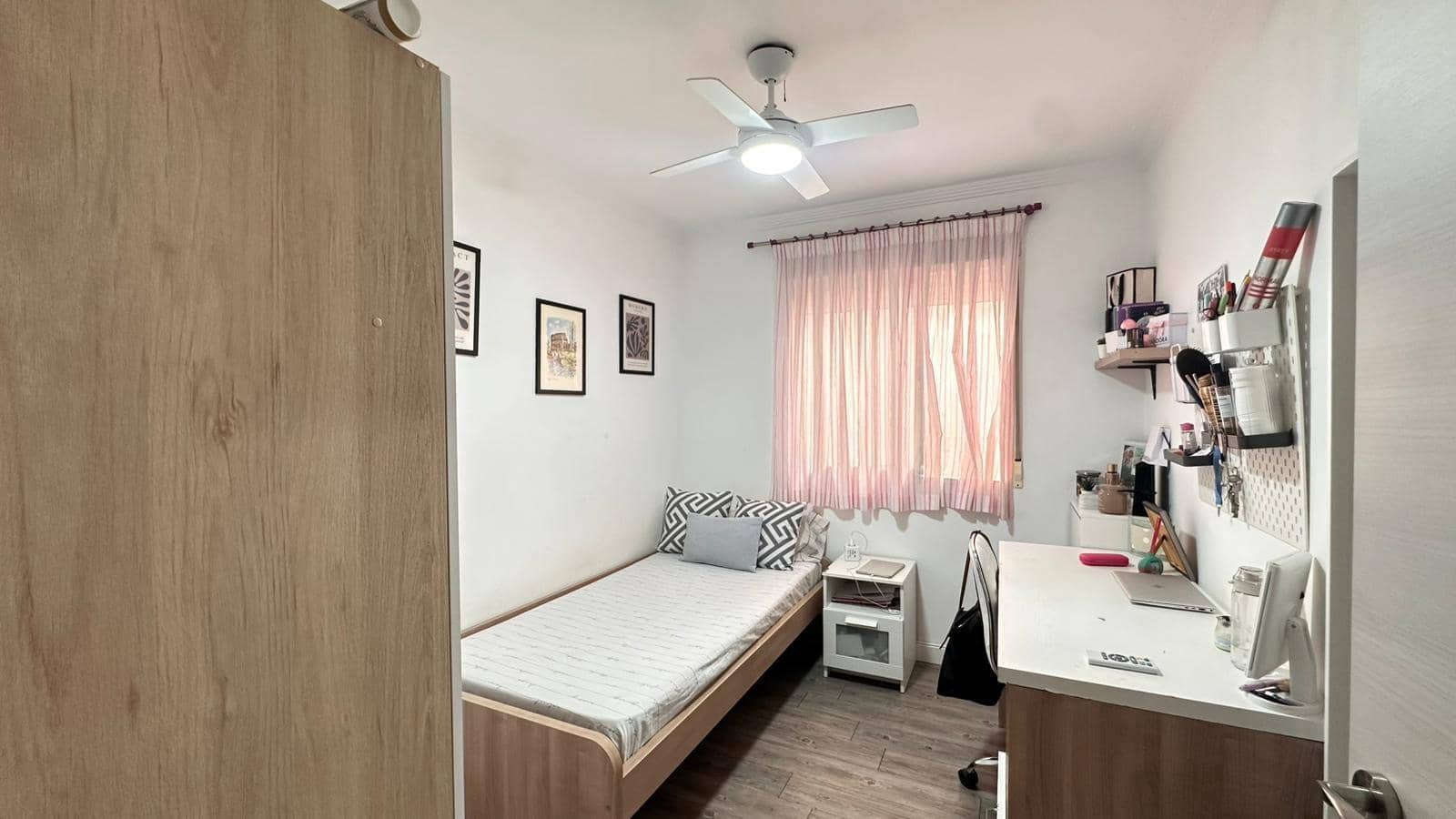 3 makuuhuone Asunto myytävänä paikassa Catadau mukana 
autotalli - 149 500 € (Ref: 9360149)