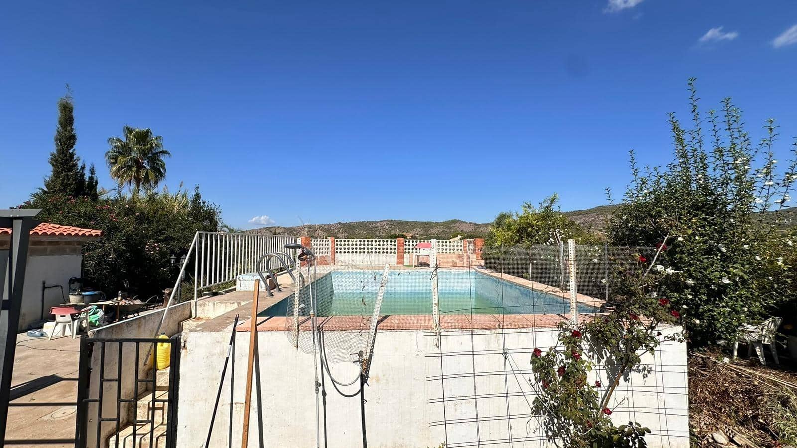 4 slaapkamer Villa te koop in Alfarp met zwembad - € 195.000 (Ref: 9360151)