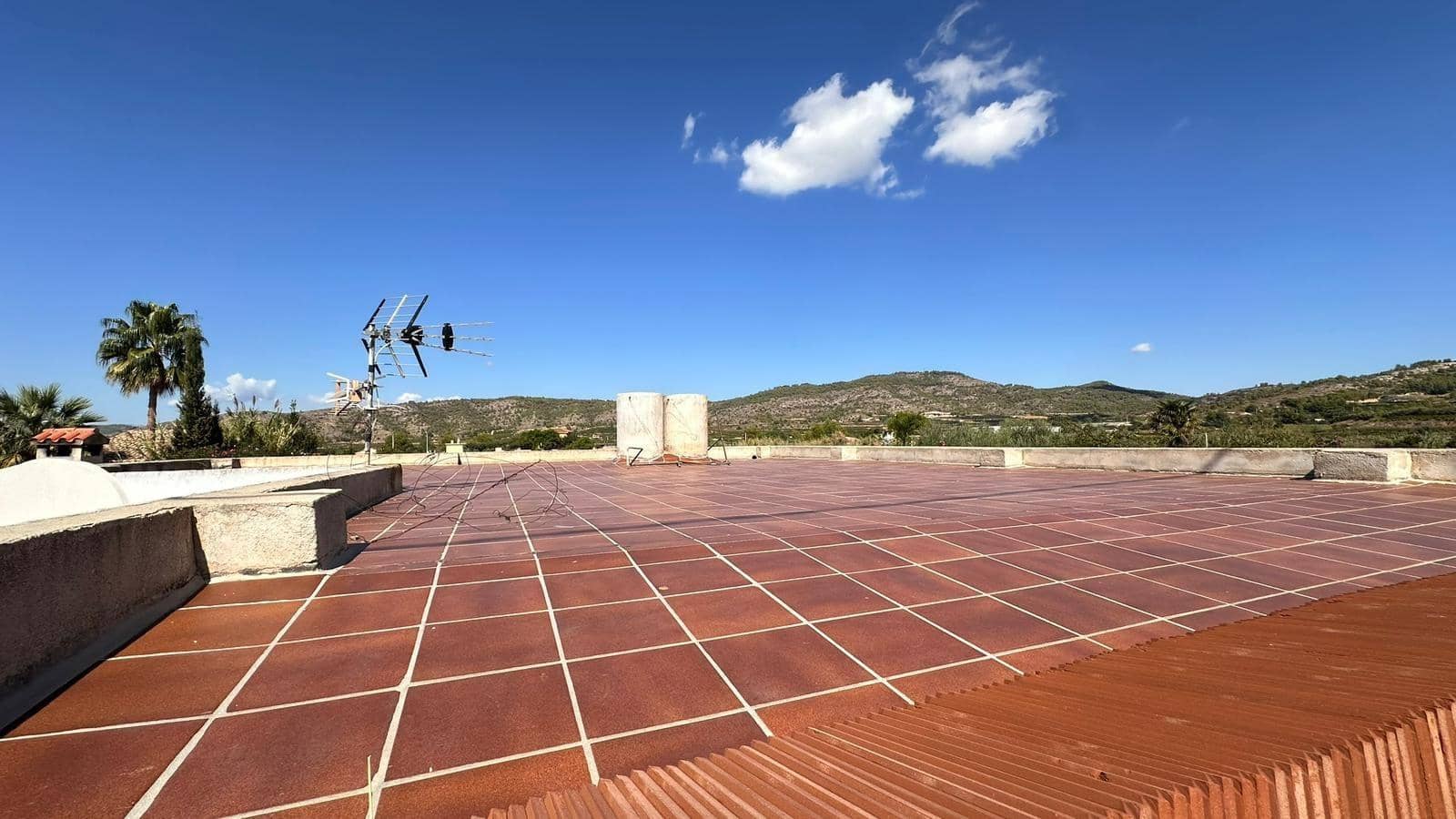 4 slaapkamer Villa te koop in Alfarp met zwembad - € 195.000 (Ref: 9360151)