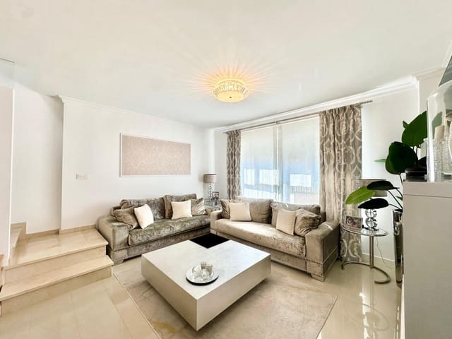 Adosado de 3 habitaciones en Villanueva de Castellon en venta con garaje - 250.000 € (Ref: 9360152)