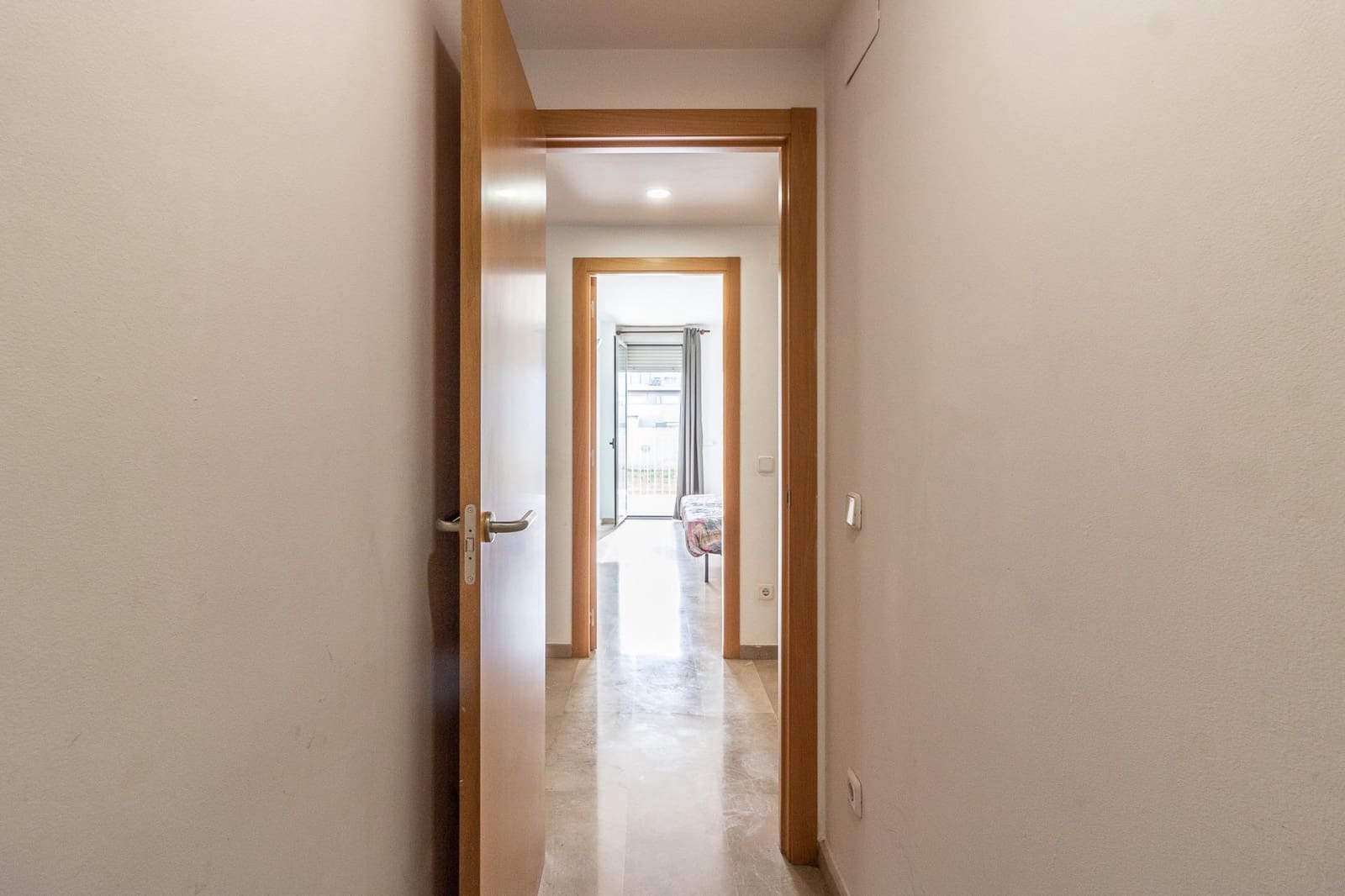 2 slaapkamer Flat te koop in L'Alcudia - € 112.000 (Ref: 9360154)