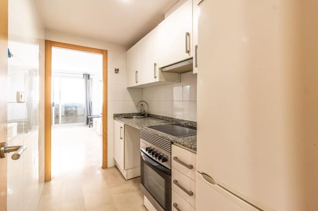 2 slaapkamer Flat te koop in L'Alcúdia - € 112.000 (Ref: 9360154)
