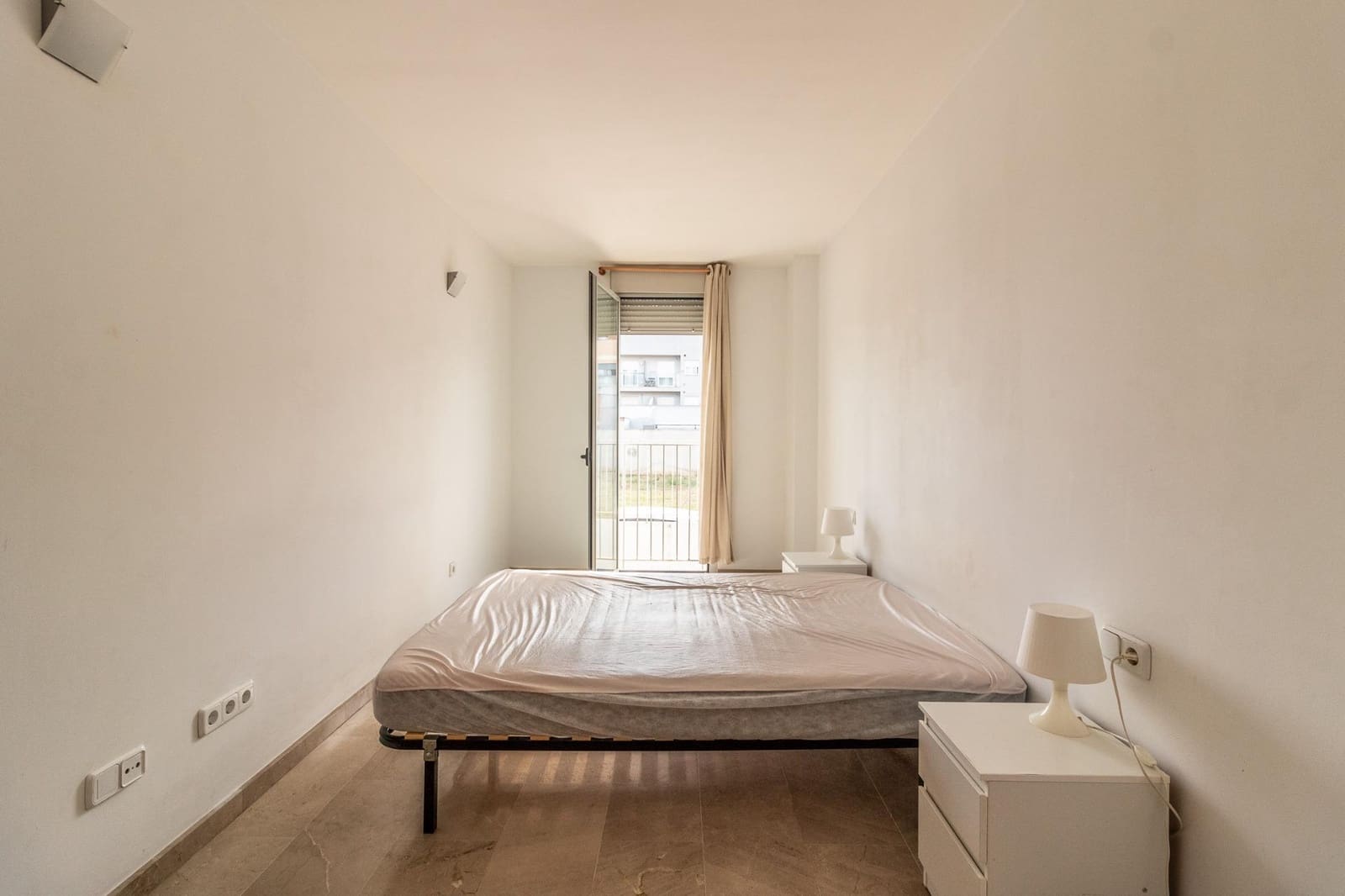 2 slaapkamer Flat te koop in L'Alcudia - € 112.000 (Ref: 9360154)